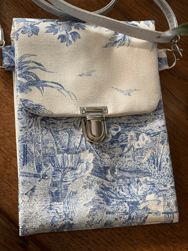 Pochette téléphone