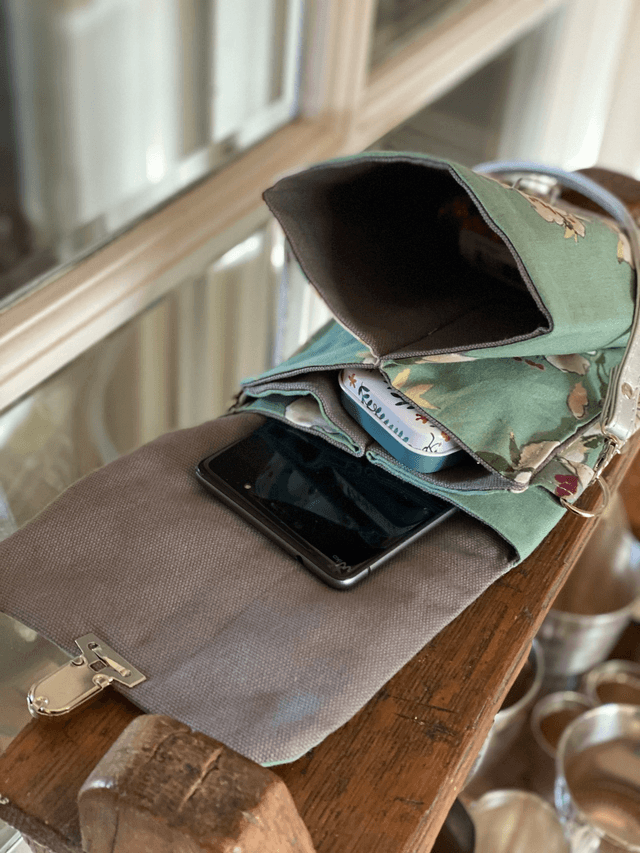 Pochette téléphone